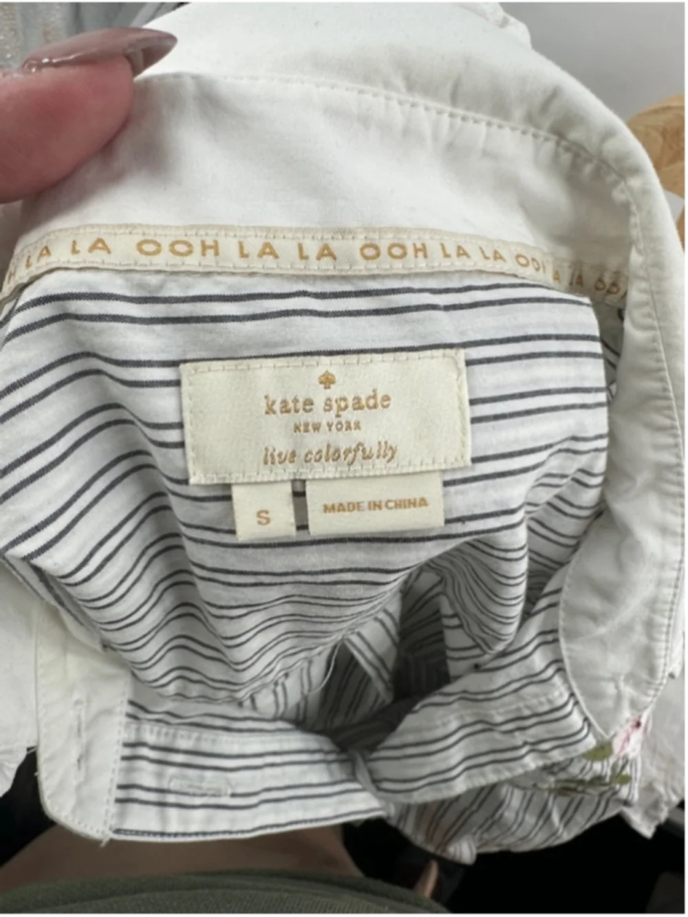 Kate Spade button front Ruffle Striped Embroidered Shirt preppy soft girl sz sm